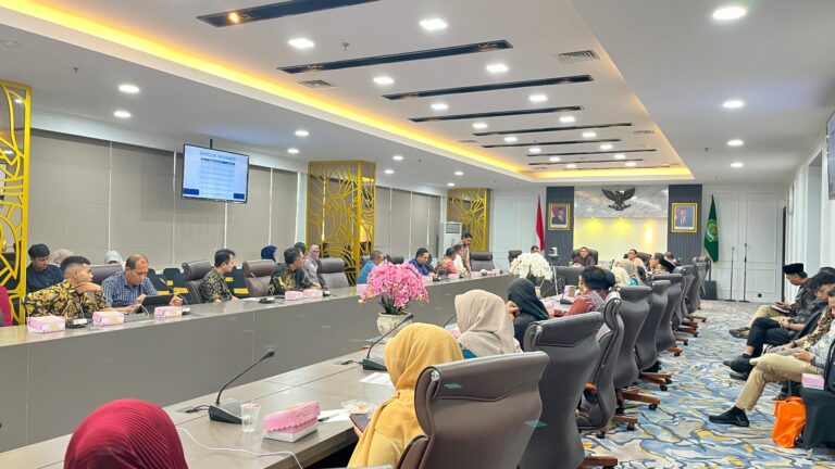 Perkuat Keterbukaan Informasi, UIN Syekh Wasil Kediri Ikuti Pendampingan Monev oleh Kemenag RI